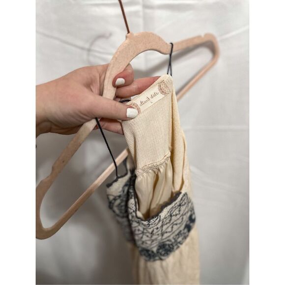 Bohemian Embroidered Halter Top - Black and Cream - Picture 3 of 7